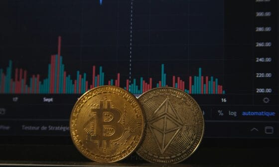 Nederlandse politici keuren belasting van 36% op ongerealiseerde crypto-, aandelen- en obligatiewinsten goed