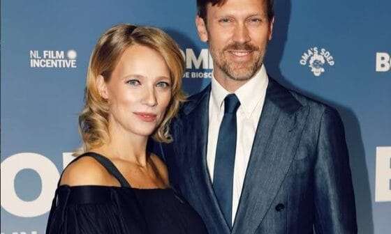 Hoe rijk is de partner van Jennifer Hoffman