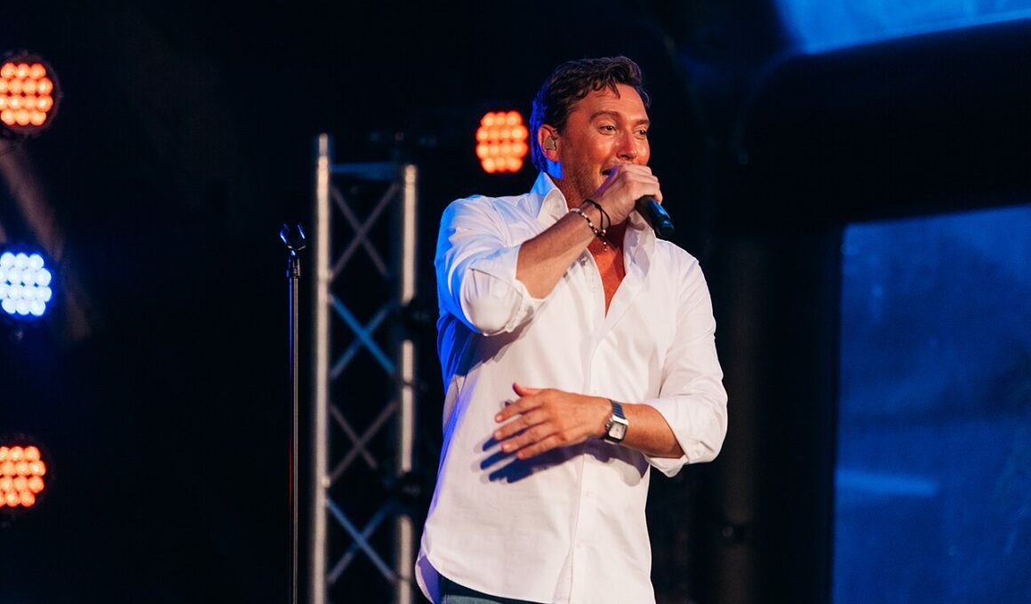 Tino Martin
